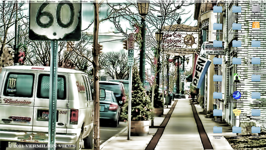 December 24, 2011 - Down The LIberty Walk