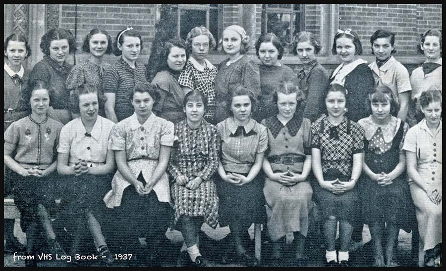 Vermilion School 8th Grade Class - 1937